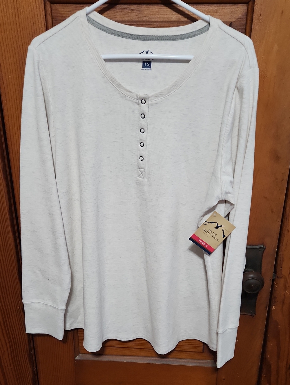 Women's Cream Long-Sleeve Henley Top